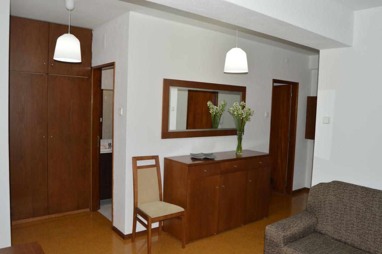 Apartamento Norton De Matos ポボア・デ・バルジン エクステリア 写真