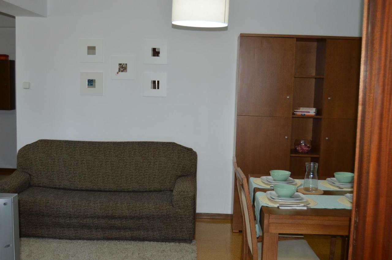 Apartamento Norton De Matos ポボア・デ・バルジン エクステリア 写真